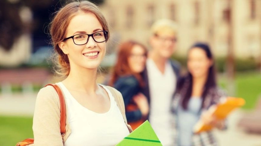 HNB stipendira studente