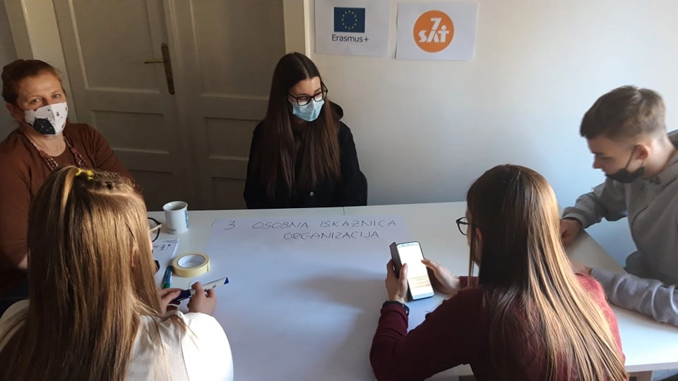 Uskoro brošura 7. sat!