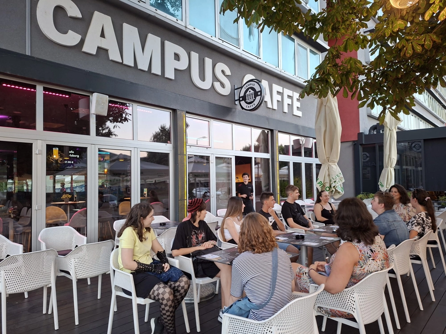 Održan Speed Friending: Would You Rather